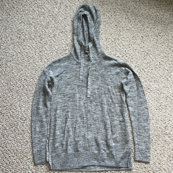 GAP Heather Gray Knit Hoodie - Picture 1 of 3